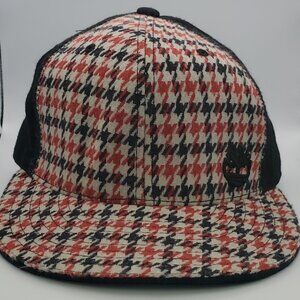 Men's TIMBERLAND Fitted Cap Black & Red Houndstooth Wool Blend Embroidered Logo